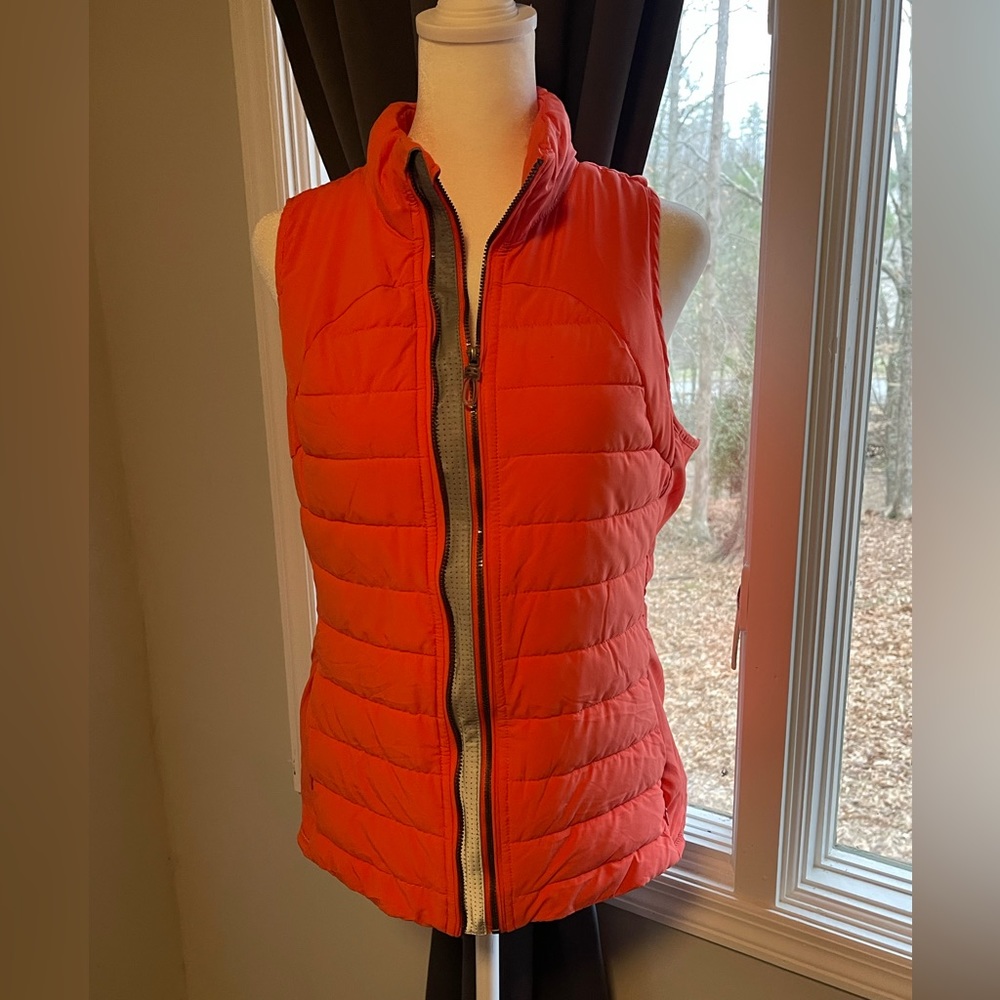 Tangerine Puffer Vest Size Small
